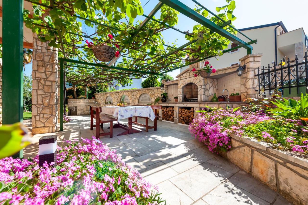 Apartments Villa Istria רוביני מראה חיצוני תמונה