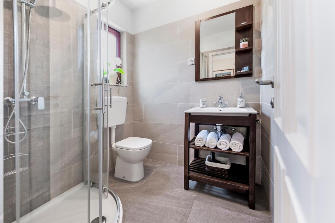 Apartments Villa Istria רוביני מראה חיצוני תמונה